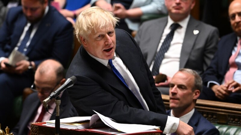 Britanija bez Borisa: Džonsonov 'moćni' pad