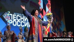 Певица Надежда Бабкина на концерте в аннексированном Крыму