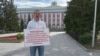 Барнаул: отец ребенка с СМА четыре дня устраивает пикет