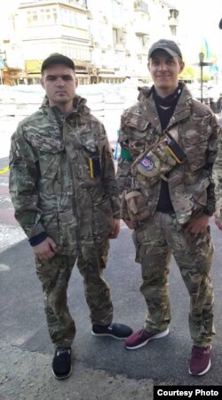 Яўген Шкраба (зьлева) і Дзьмітры Воўк