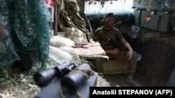 Як ЗСУ тримають фронт біля Авдіївки попри постійні російські обстріли (фоторепортаж)