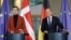 Cancelarul german, Olaf Scholz (dreapta), și premierul Danemarcei, Mette Frederiksen (stânga), la conferința de presă comună, susținută pe 28 ianuarie, la Berlin.