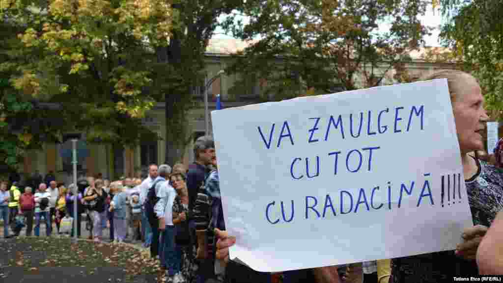 Moldova, the pensioneers protest march at the Chisinau Parliament