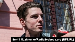 На думку активіста, його участь у подіях Революції гідності не дозволить судді розглянути його справу об’єктивно