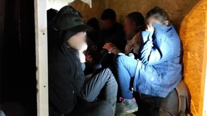 Откриени 78 мигранти кај штипската населба Три Чешми