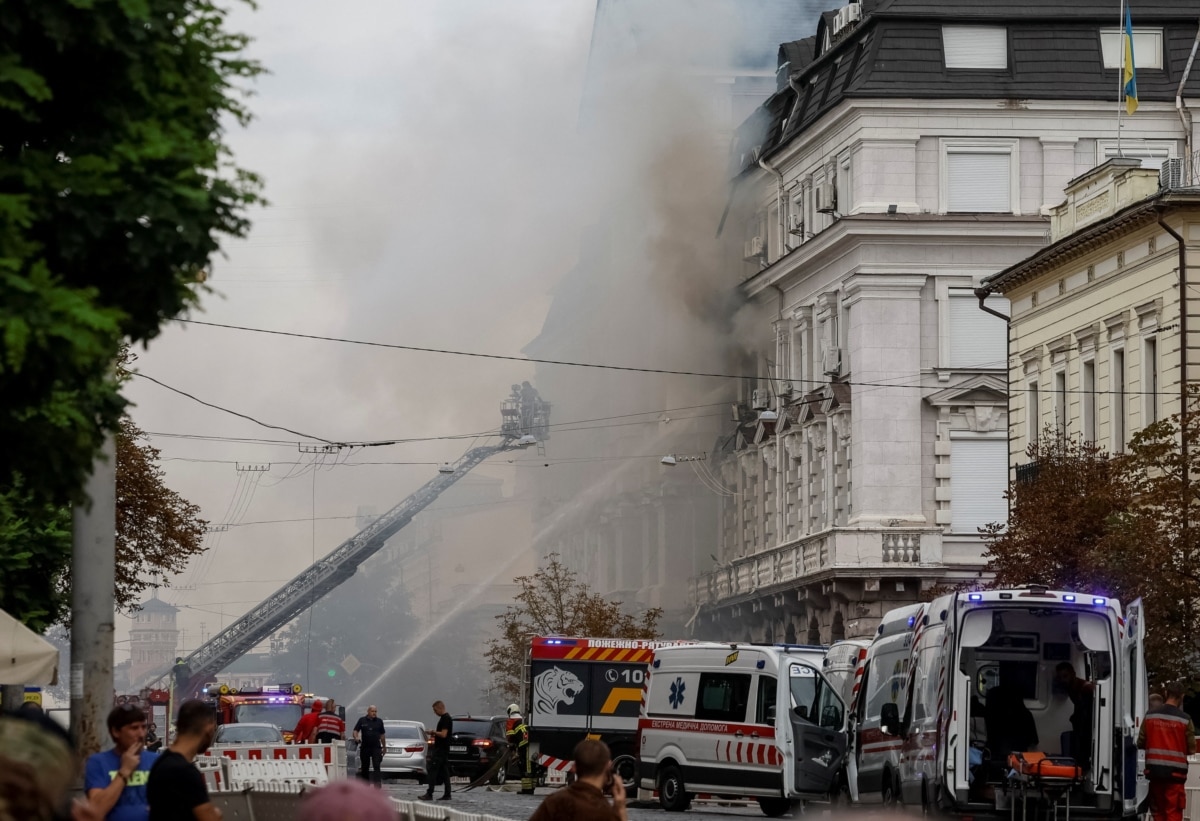 МЗС: удар РФ по будівлі СБУ під час відновлення мирних зусиль є «серйозною ескалацією»