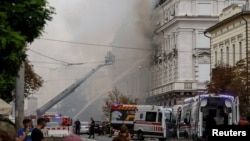 Раніше сьогодні президент Зеленський повідомив, що російські війська безпілотником атакували будівлю СБУ в центрі Києва. За його словами, дрон був направлений «прямо у кабінет керівника СБУ»