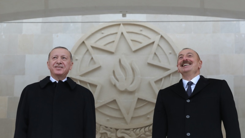 В Армении отреагировали на заявления президентов Турции и Азербайджана в Баку