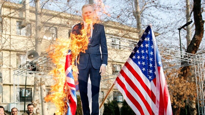 Britanski ambasador napustio Iran 