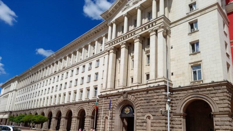 Бугарија издаде налози за апсење на шестмина руски државјани обвинети за уништување магацини за оружје