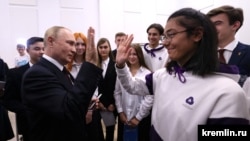 Путин на встрече со школьниками в Калининграде