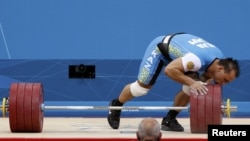 Казахстанский тяжелоатлет Илья Ильин. 