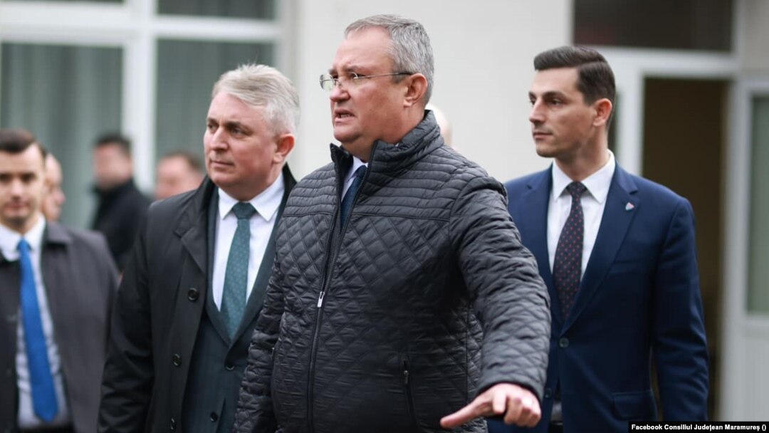 Lucian Bode, ministrul de Interne și Nicolae Ciucă, prim-ministrul României sunt printre personajele direct implicate în negocierea ratată a intrării României în Schengen. 