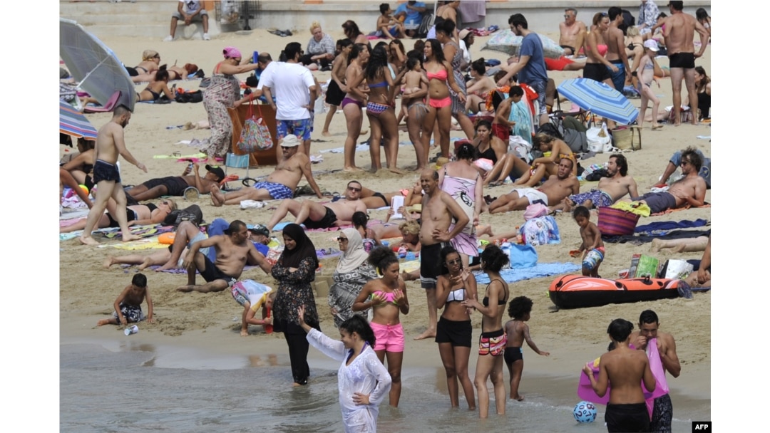 Kazne i zabrane: Burkini, bikini ili monokini