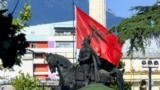 Stauia Skanderbeg din Tirana, Albania 