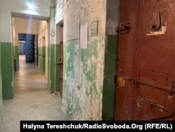 Коридори колишньої тюрми на Лонцького. Нині тут розташований музей