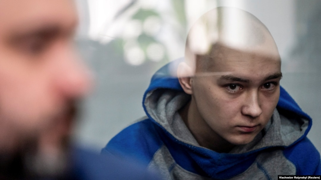 21-годишният Вадим Шишимарин в съдебната зала