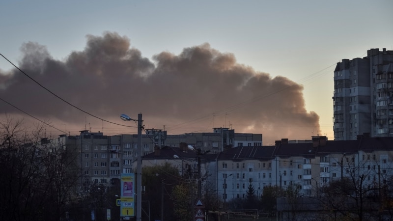 U novim ruskim napadima na Ukrajinu ispaljeno više od 100 projektila