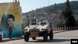 عکس سید حسن نصرالله، رهبر گروه حزب‌الله لبنان، در نزدیکی مرز اسرائیل.