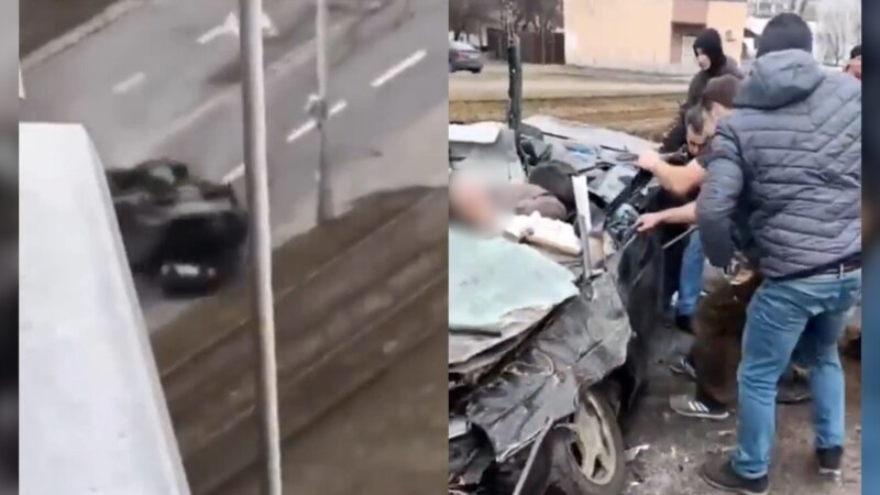 Makina e blinduar shtyp një shofer në Kiev