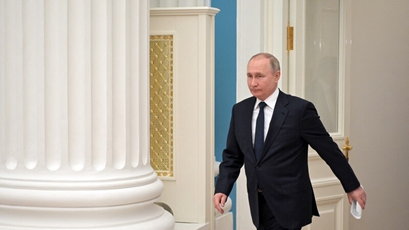 Putin mohon se ka plane për të shpallur gjendje lufte
