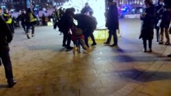 Hapšenje antiratnih demonstranata u Rusiji