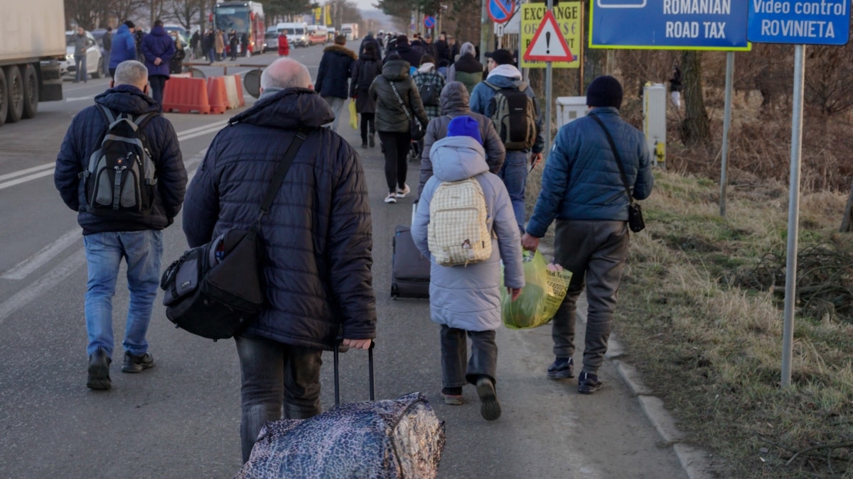 Romanians Mobilize On Facebook To Offer Homes To Ukraine's War Refugees - Vimarsana News