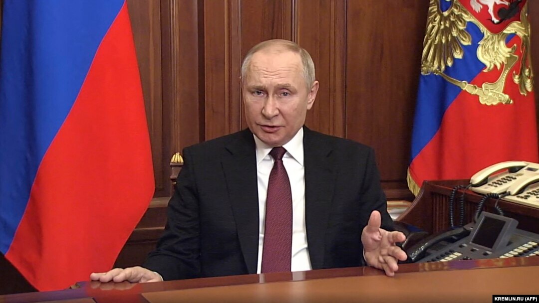 Vladimir Putin a ignorat apelurile internaționale și a dat ordinul invadării Ucrainei. (Imagine din timpul declarației din dimineața zilei de 24 februarie 2022).