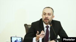 Ազգային ժողովի արտաքին հարաբերությունների մշտական հանձնաժողովի նախագահ Էդուարդ Աղաջանյան («Քաղաքացիական պայմանագիր»)