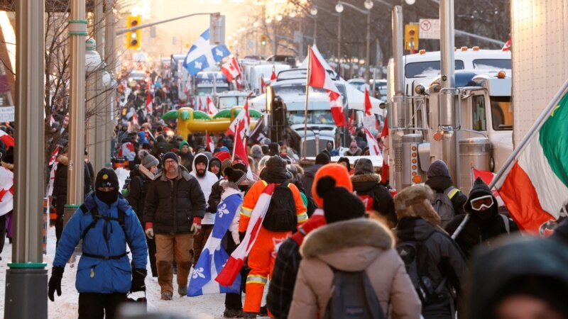 Protest antivaksera paralizovao glavni grad Kanade