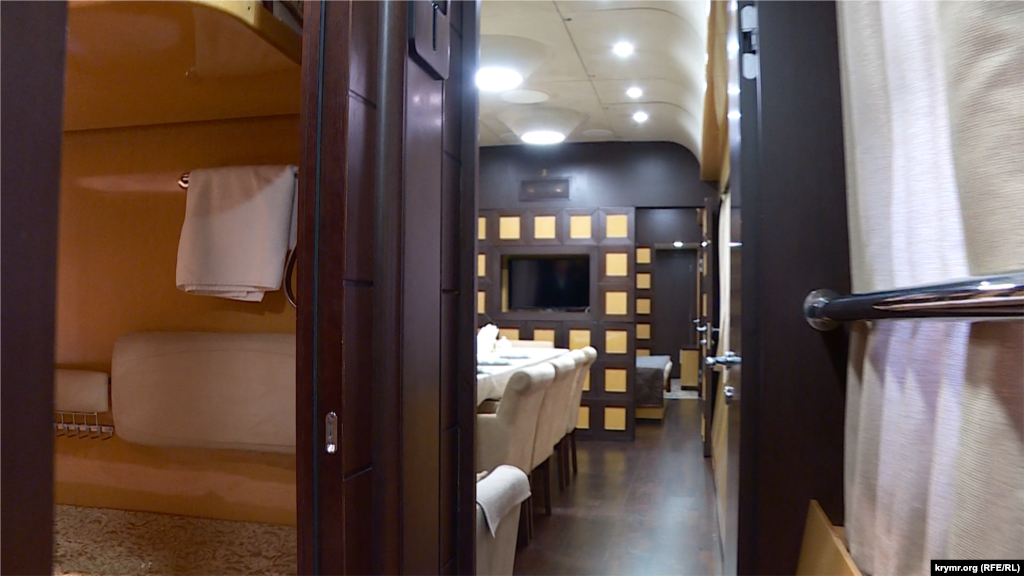 Next to the dining room there is a soft compartment that sleeps four people. Baskakova says security guards or nannies often sleep in this compartment.&nbsp; &nbsp;