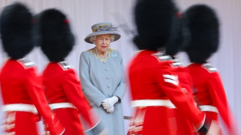 Mbretëresha britanike shënon 70 vjet në fron