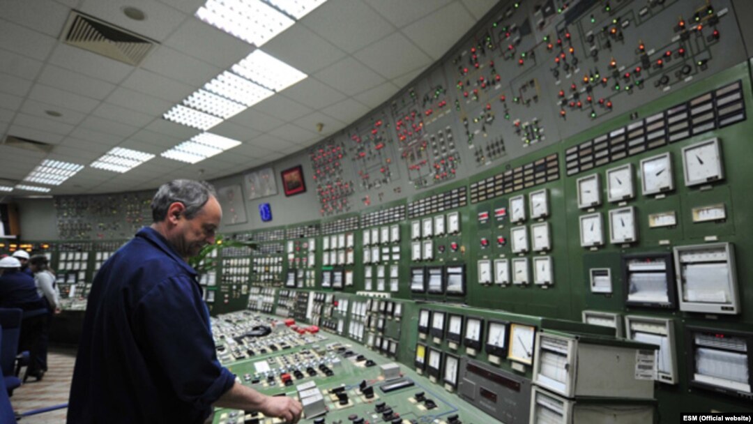 Илустрација: Контролната соба во РЕК Битола 