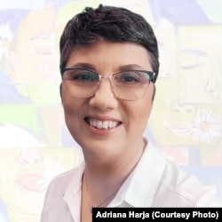 Adriana Harja, președintele Asociației Naționale Miastenia Gravis din România, pacientă suferind de această boală.