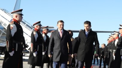 Министър председателят Кирил Петков пристигна в Скопие за срещите си