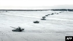 Російські і білоруські сили під час спільних військових навчань, 4 лютого 2022 року