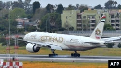 Companiile din zona Golfului, inclusiv Etihad, continuă să opereze curse spre Rusia, inclusiv în condițiile războiului din Ucraina învecinată.