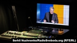 Психотерапевт Олег Чабан під час запису програми "Суботнє інтерв'ю"