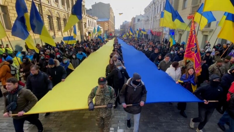 Харьков: Миңдеген киши Орусияга каршы жүрүшкө чыкты 