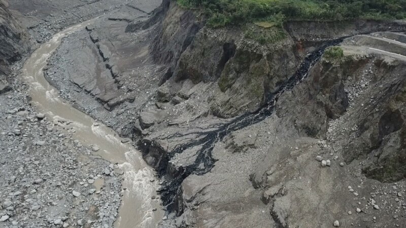 Nafta zagadila reku i park prirode u ekvadorskom Amazonu