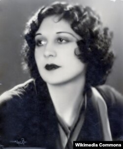 Лита Грей в 1925 году