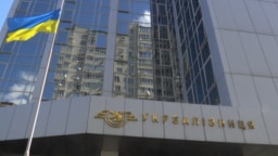 Слідство вважає, що вони заволоділи 94,8 мільйона гривень при закупівлі трансформаторів