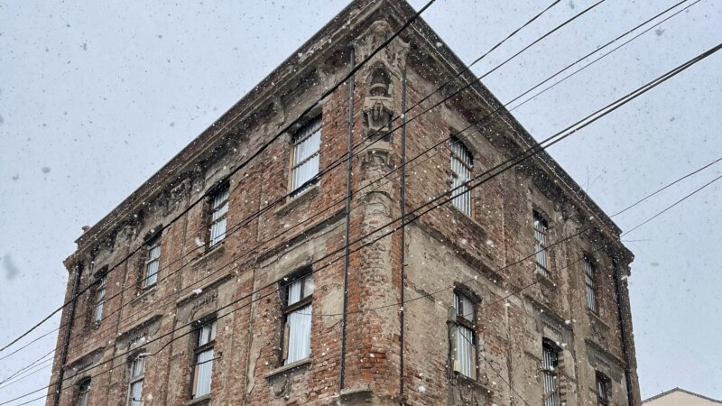 Çeku: Presim vazhdimin e projektit për restaurimin e shtëpisë së Xhafer Devës