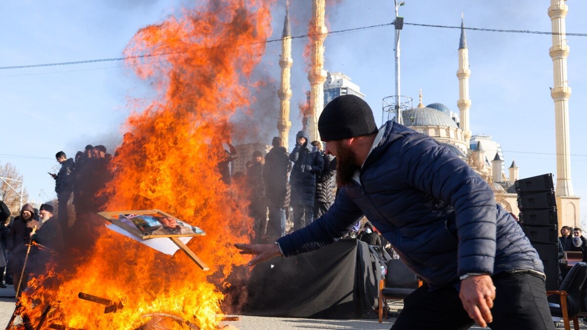 The Week In Russia: The Chechnya Connection - Vimarsana News