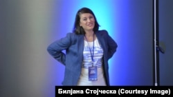 Билјана Стојческа, Младински сојуз Крушево - Авторка на колумната