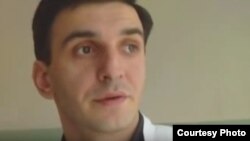 Врач Республиканской больницы Руслан Смыр в Абхазии хорошо известен как талантливый хирург