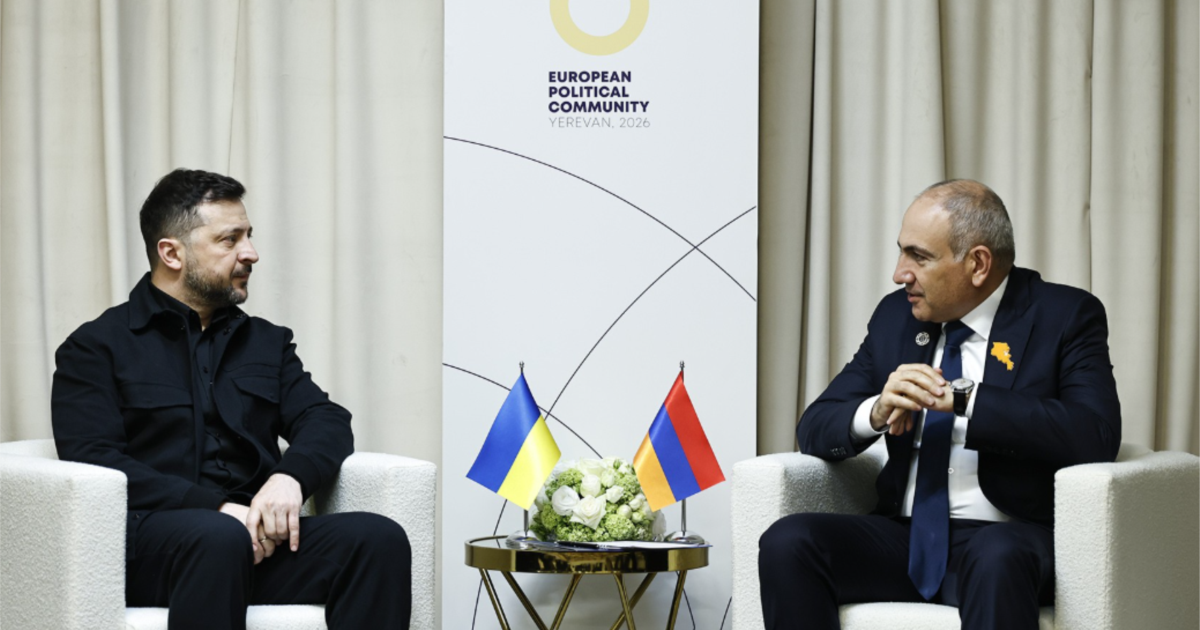 Zelenskyy, Pashinian Meet In Yerevan