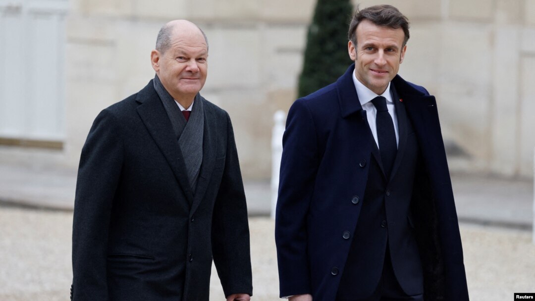 Cancelarul Germaniei, Olaf Scholtz, și Președintele Franței, Emmanuel Macron, s-au întâlnit la Paris pentru aniversarea Tratatului de la Elysée din 1963, un acord la baza cooperării franco-germane. 