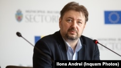 Politologul Cristian Pîrvulescu: Creșterea numărului de secretari de stat duce la slăbirea puterii centrale și la dispariția de politici publice naționale.