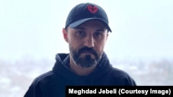 Meghdad Jebeli is a younger brother of the head of Iranian state TV, Peyman Jebeli. 